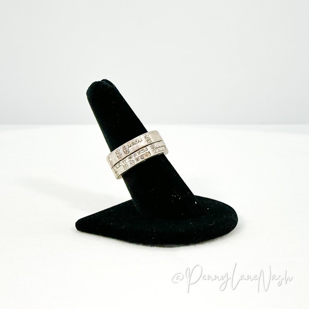 Vintage "HELLO" Rhinestone Spinner Ring in Silver - Picture 2 of 7
